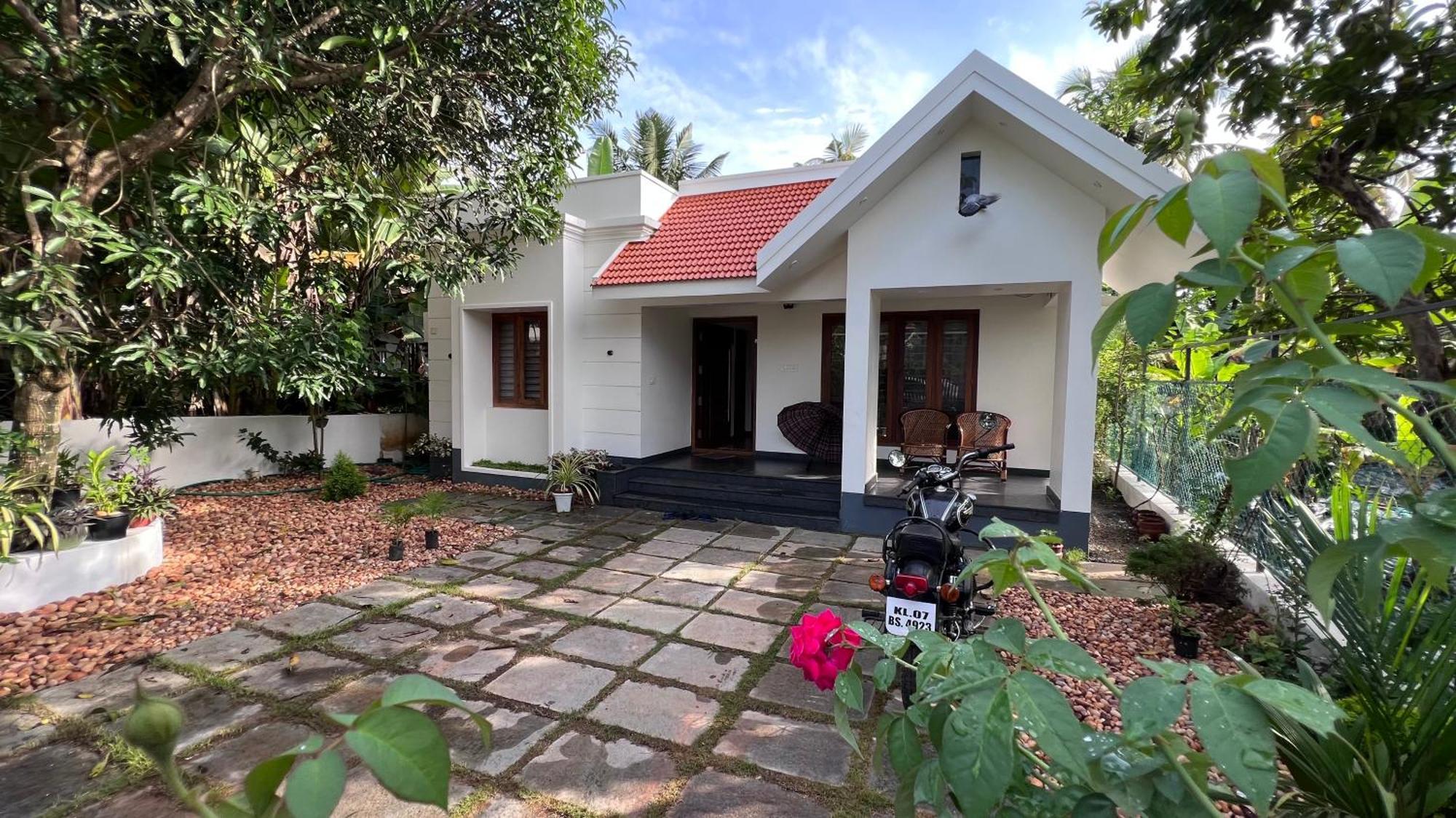 Beautiful With Facilities. *